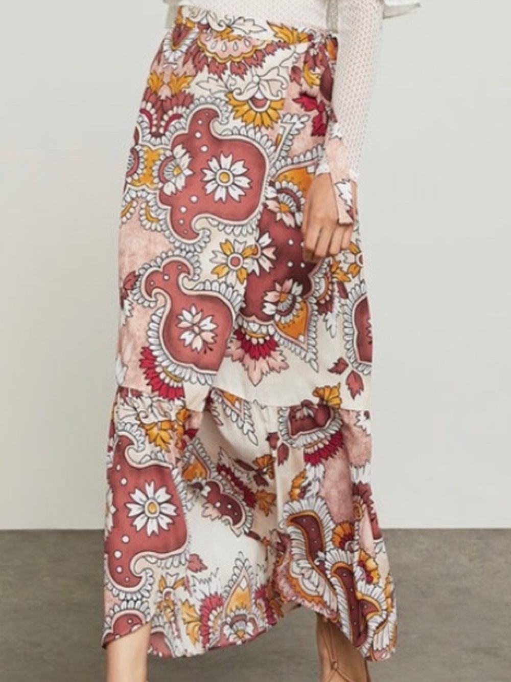 BCBGMaxAzria Floral Paisley Tiered Maxi Skirt sz Medium